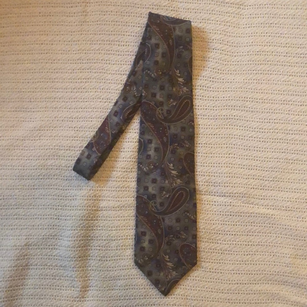 Bill Blass Tie - patterned